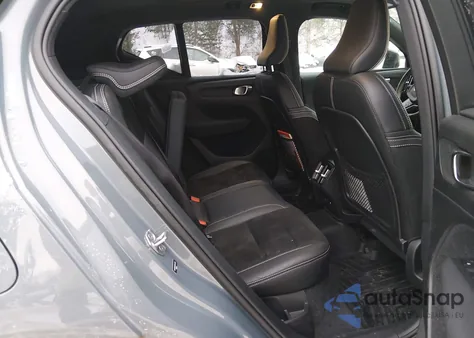 2021 Volvo Xc40 T5 R-Design from USA, damaged, VIN YV4162UM7M2442129